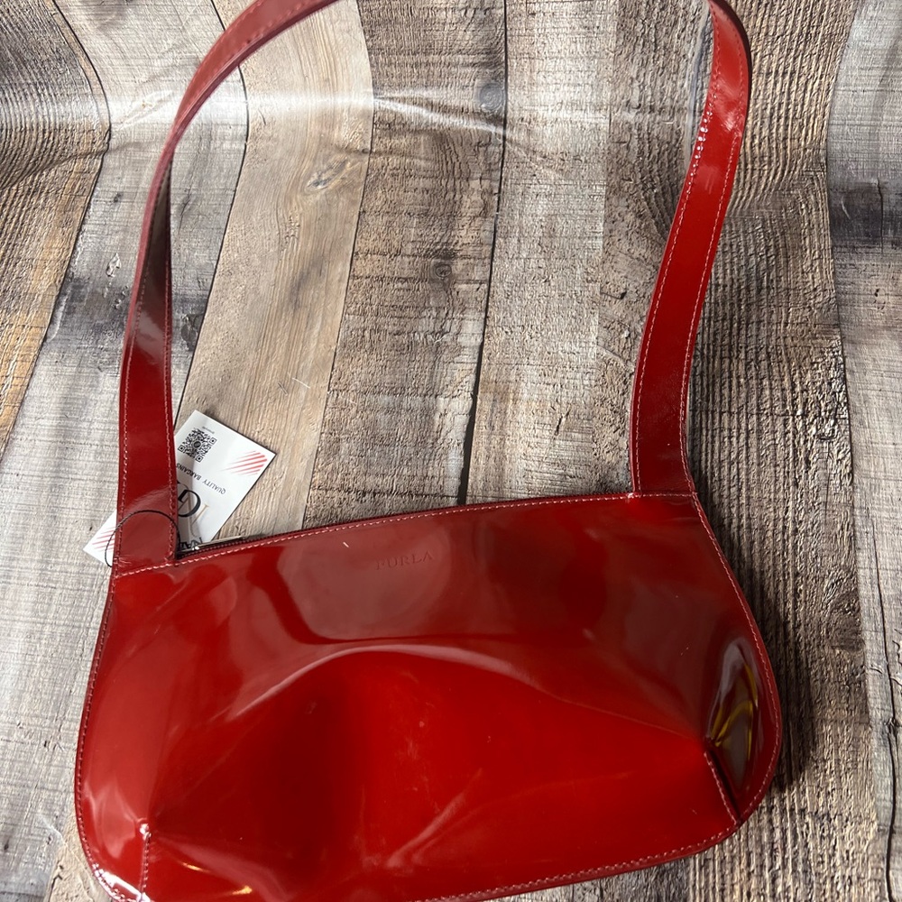 Furla  Red patent leather small Women's Bag - Picture 15 of 15